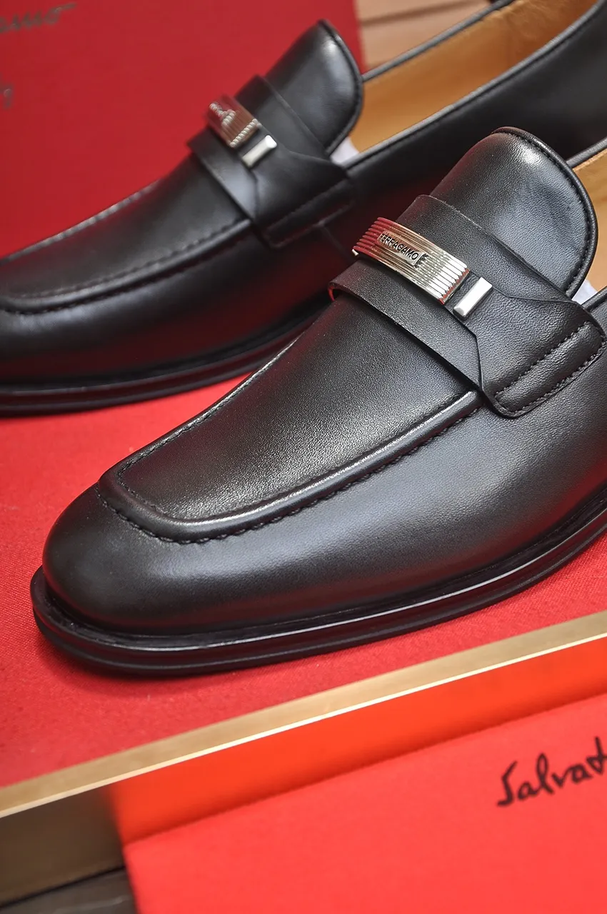 Men's shoes 💰620💶 [Ferragamo/Ferragamo] The latest model in the counter. Original imported open-sided high-quality cowhide hand-woven + imported 🐂 cowhide + original luxury metal buckle + original combination outsole. Comparative and stress-free 38--45 (45 custom-made)